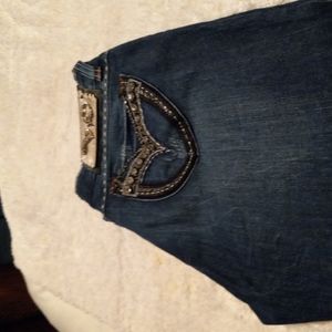 WOMEN'S JEANS